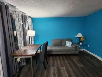 Elegant Retreat, Close to Bases, Full Kitchen