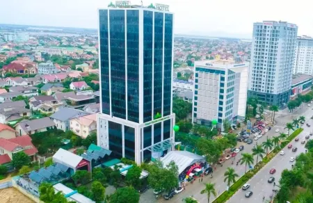 Toan Thang Stone Hotel Отели рядом с достопримечательностью «Phong Phan Pagoda»