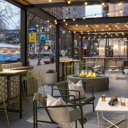 MOXY Memphis Downtown