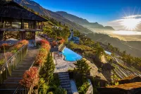 The Mong Village Resort & Spa - Rooftop Pools