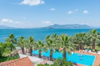 Hotel Sissy Hotels in Molos-Agios Konstantinos