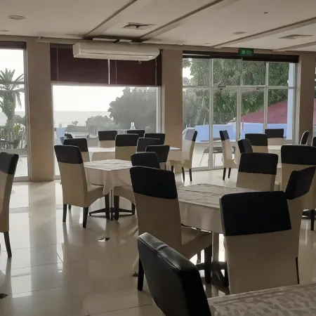 Wilderness Beach Hotel