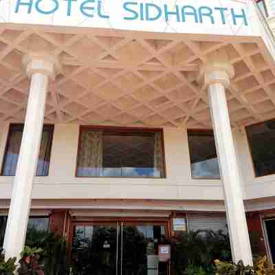 Hotel Sidharth Hotel Exterior
