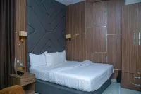 Laycon Hotel and Suites Hotels near Lekki Conservation Centre