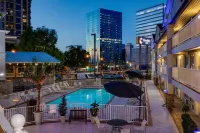 Comfort Inn Downtown Nashville - Music City Center - Pools