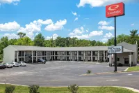 Econo Lodge Inn & Suites Hotel in zona Reid State Technical College