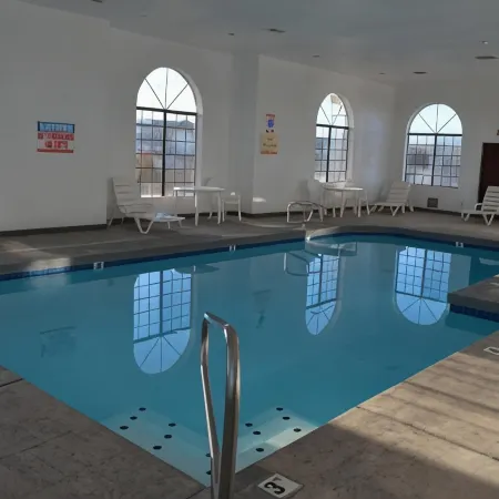 Days Inn by Wyndham Holbrook