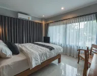 The Besavana Phuket Hotel dekat Old Phuket Town
