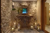 Forest Suites Boutique Hotel