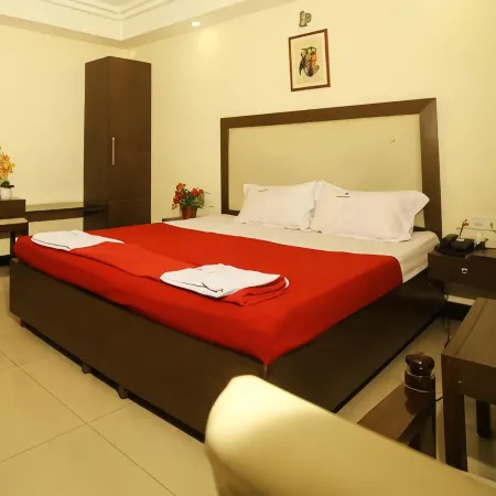 Hotel Rajvihar Deluxe