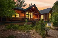 Sierra Haus Cottage with Private Lake Access Hotels in Tuolumne County