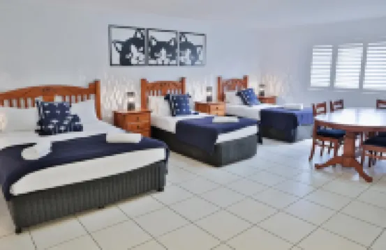 Central Park Motel Hotels in Allenstown