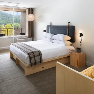 Rhode's Motor Lodge