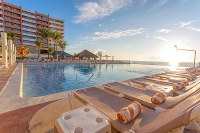 Crown Paradise Club Cancun - All Inclusive Hotels near Dolphins Beach