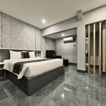 Lion 9 Hotel