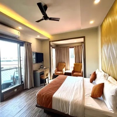 Comfort Inn Silver Arch Hotel, Mussoorie Hotels near Rope Way