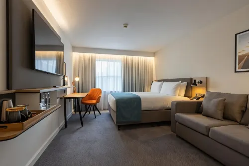 Holiday Inn Bristol Airport