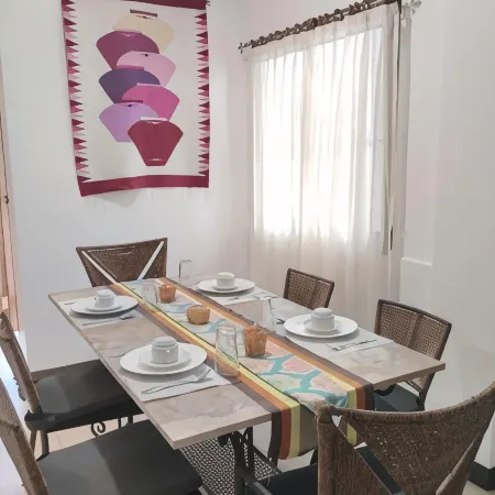 Chiisai Natsu Resort Panglao Отели рядом с достопримечательностью «Пляж Думалуан»