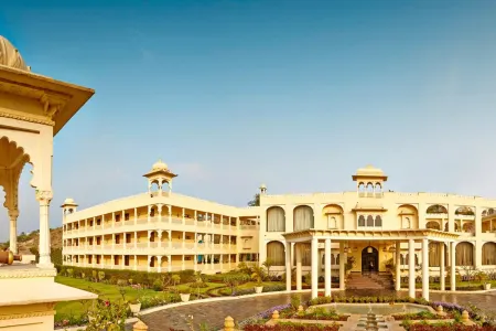 Club Mahindra Udaipur Отели в г. Удайпур