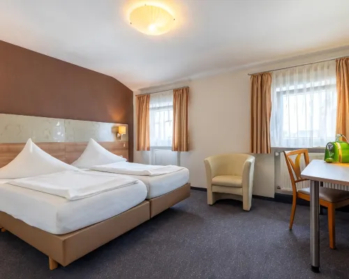 Hamm Hotels near Sued