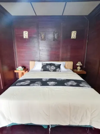 Villa Bukit Berbunga Отели рядом с достопримечательностью «Роуз гарден»