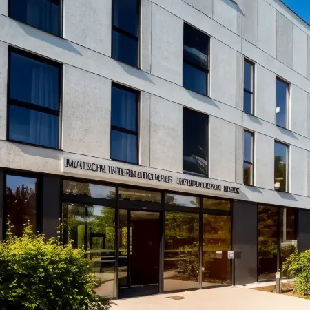 Adonis Dijon Maison Internationale