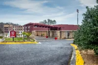 Red Roof  Plus+ Smyrna Hotels near One Ivy Walk | John Wieland Homes