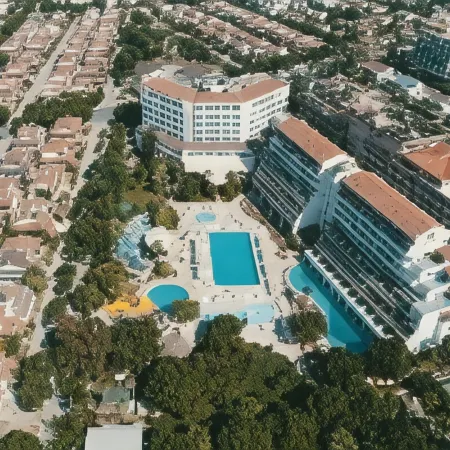 Batıhan Beach Resort & Spa