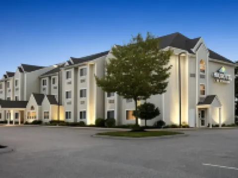 マイクロテル イン & スイーツ バイ ウィンダム ドーバー ドーバーのホテル