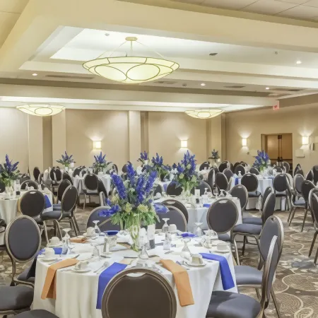 DoubleTree by Hilton Hotel Oak Ridge-Knoxville