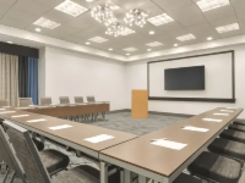 Hampton Inn & Suites Herndon-Reston Hotels in Herndon