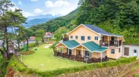 Gurye Seomjingang View Pension