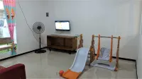 Alton Guest House (2 Bedrooms)