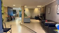 Aton Plaza Hotel