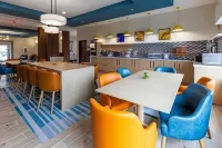 La Quinta Inn & Suites by Wyndham New Iberia - Aamiainen