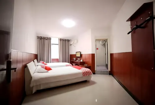 Nanhua gate hotel, mengcheng - 2-Star