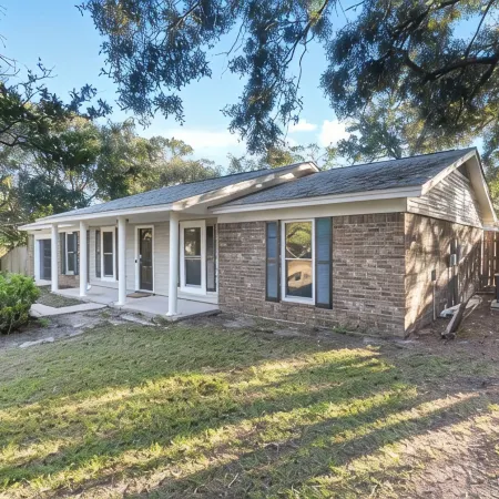 Charming Family Friendly 3-bedroom House in Fabulous Pensacola