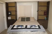 Escape to our charming, and peaceful home, the perfect getaway spot. - Gym