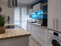 Comfortable apartment in Aurillac - Wifi, parking and peace and quiet โรงแรมในโอรียัก