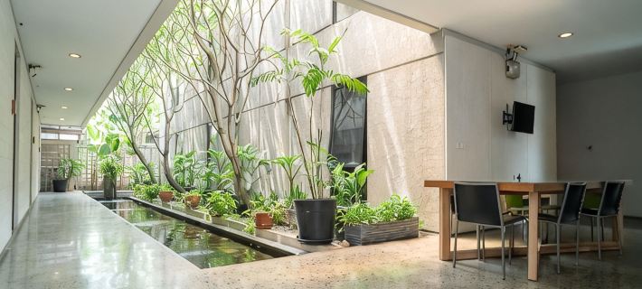 Three J Residence Hotels in Curug