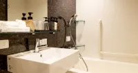 上野御徒町東誠可可尼飯店 - 3 星級