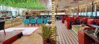 Le-Leisure Hotel - موقف سيارات