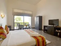 Grand Tamarind Lake Hotels in Moneragala