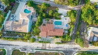 Spectacular Ocean View Villa with Pool 7-Min Walk to the Beach Hotels in 