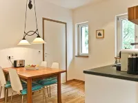 Quiet premium vacation apartment - near the university hospital Hotels near Schönfeld-Weißig