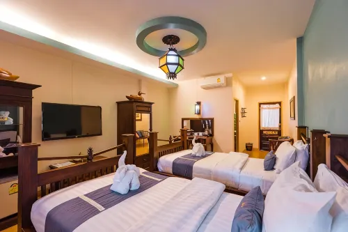 P.Paradise Hotel