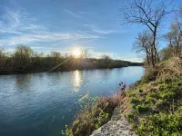 The Patsy at High Bank – Cozy Elk Riverfront Tiny Cabin in Scenic Noel, MO