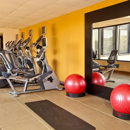 DoubleTree by Hilton Chicago - Oak Brook