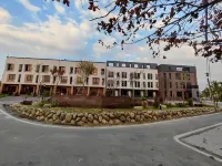 LeYOYO manor Hotels in Jiji Town