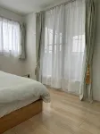 Spacious new detached house, 10-minute walk from Yachimata Station, parking for 3 cars, 4 bedrooms,